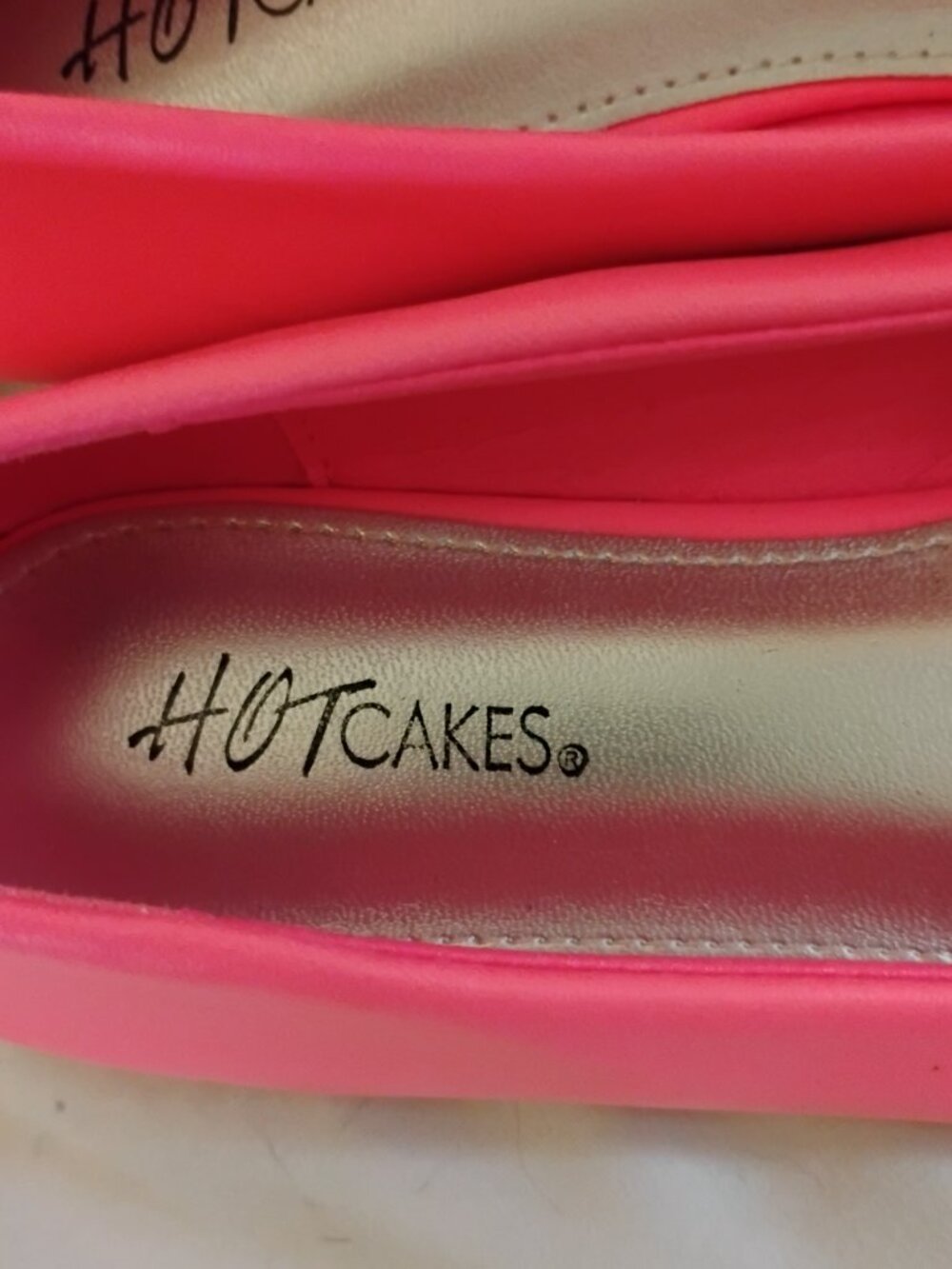 Hotcakes | Hot Pink Flats | Size 7M | Like New - Picture 7 of 15